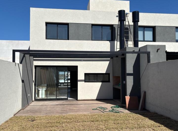 PH · 114m² · 3 Dormitorios · 2 Cocheras