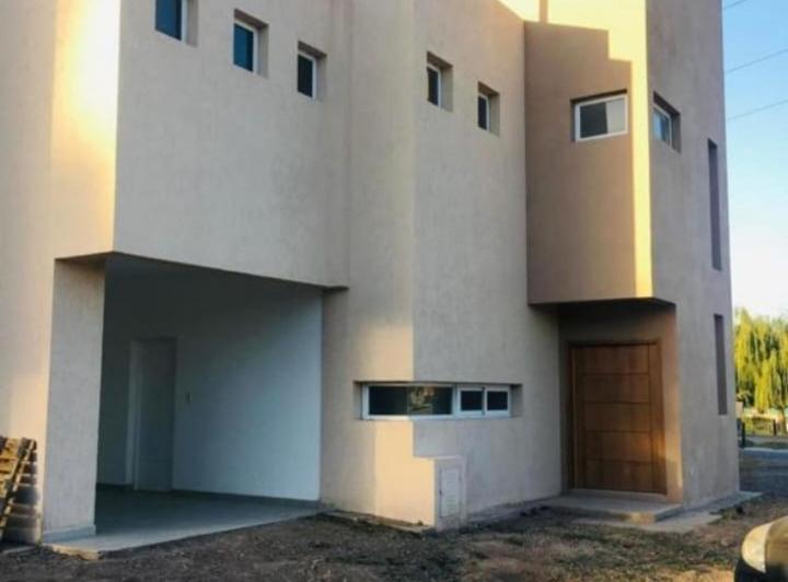PH · 153m² · 6 Ambientes · 1 Cochera