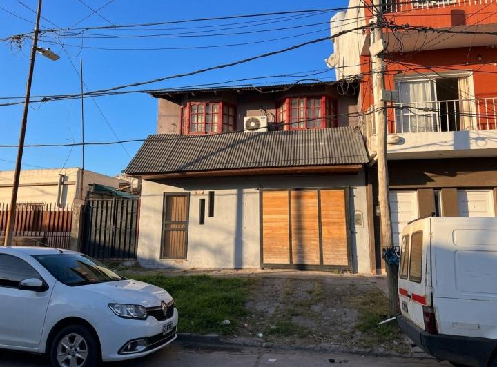 PH · 104m² · 4 Ambientes · 1 Cochera