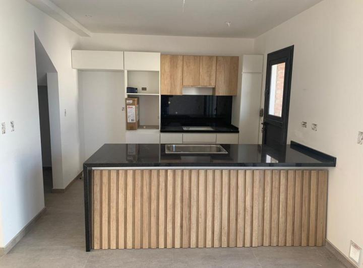 PH · 155m² · 4 Ambientes · 1 Cochera