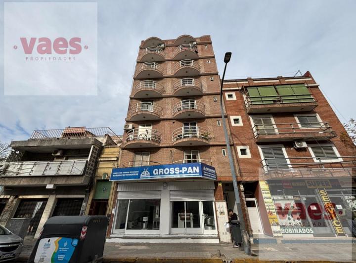 Departamento · 80m² · 4 Ambientes