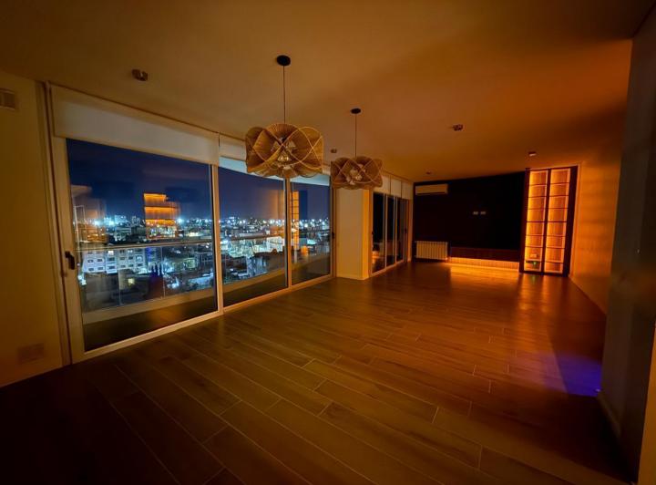 Departamento · 160m² · 4 Ambientes · 2 Cocheras
