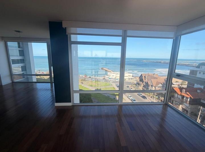 Departamento · 140m² · 4 Ambientes · 1 Cochera
