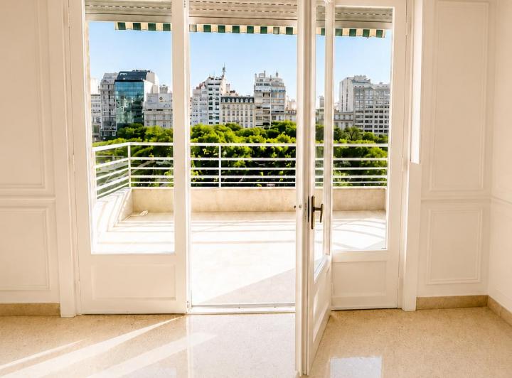 Departamento · 180m² · 6 Ambientes
