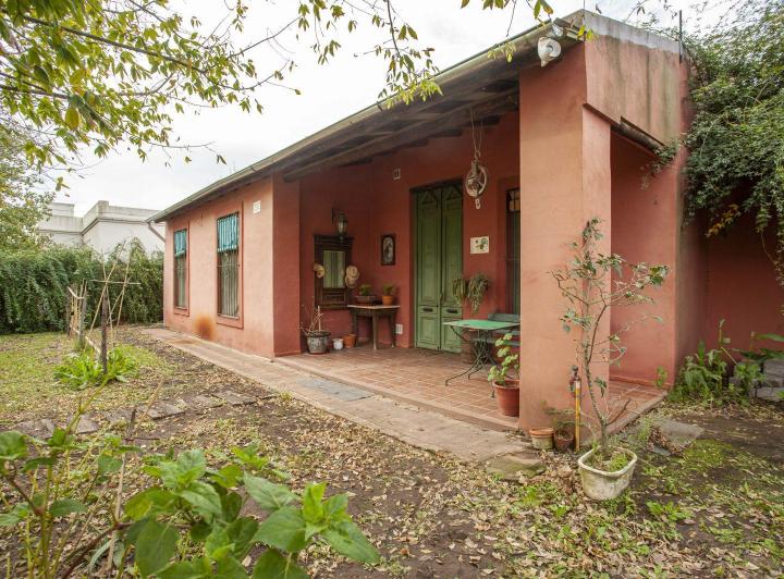 Casa · 98m² · 3 Ambientes · 1 Cochera