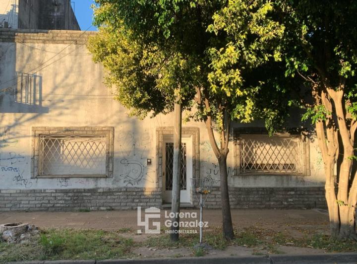 Casa · 180m² · 4 Ambientes