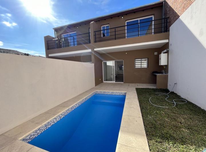 Casa · 120m² · 4 Ambientes · 1 Cochera
