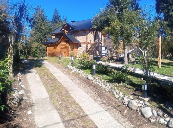 Casa · 40m² · 3 Ambientes · 1 Cochera