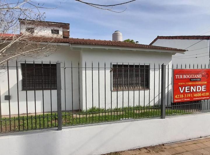 Casa · 80m² · 3 Ambientes · 1 Cochera