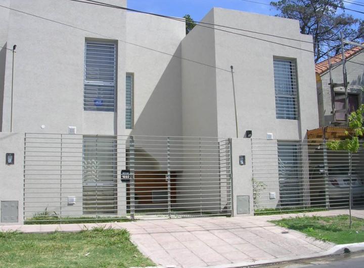 Casa · 70m² · 3 Dormitorios · 1 Cochera
