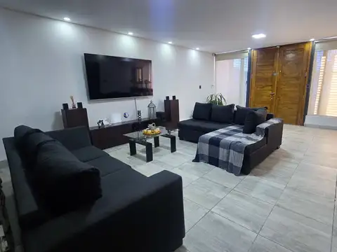 Casa en Venta en General Gutiérrez, Maipú