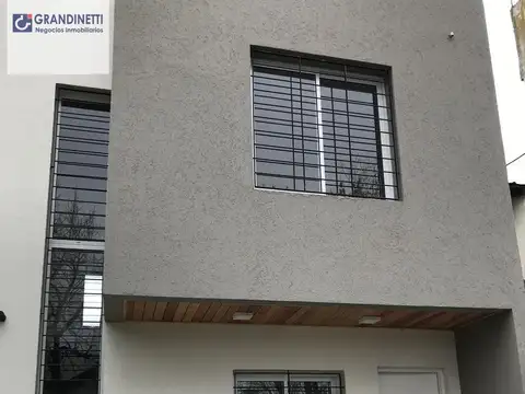 Casa en Alquiler en Fisherton, Rosario