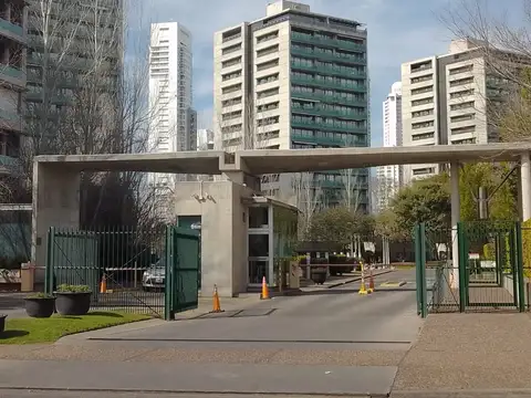 Cochera en Venta en Puerto Norte, Rosario