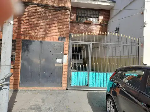 PH en Alquiler en Mataderos, CABA
