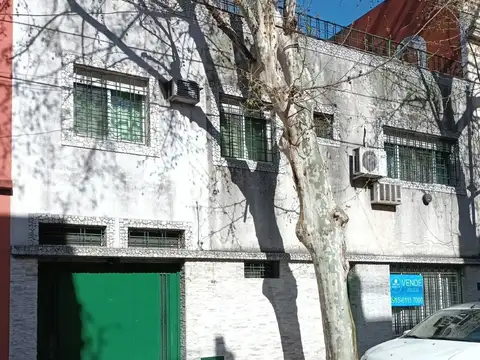 Casa en Venta en Flores, CABA