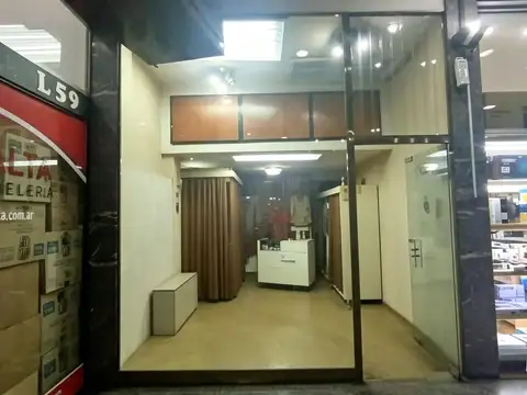 Local en Venta en Flores, CABA