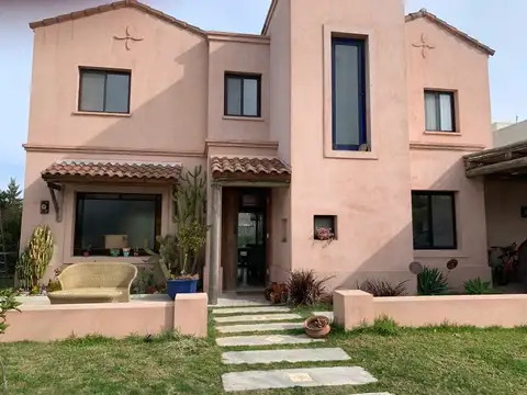 Casa en Alquiler en Santa Teresa, Countries y Barrios Cerrados en Tigre