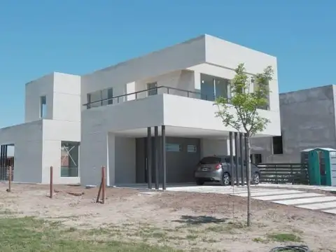 Casa en Venta en Puertos - Acacias, Countries y Barrios Cerrados en Escobar