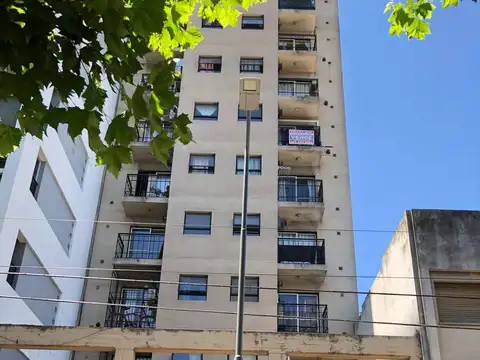 Departamento en Alquiler en Plaza Rocha, La Plata