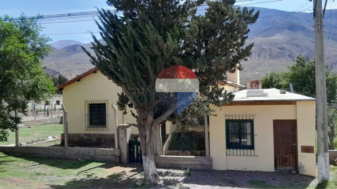 ALQUILER CASA HUACALERA SOBRE RUTA