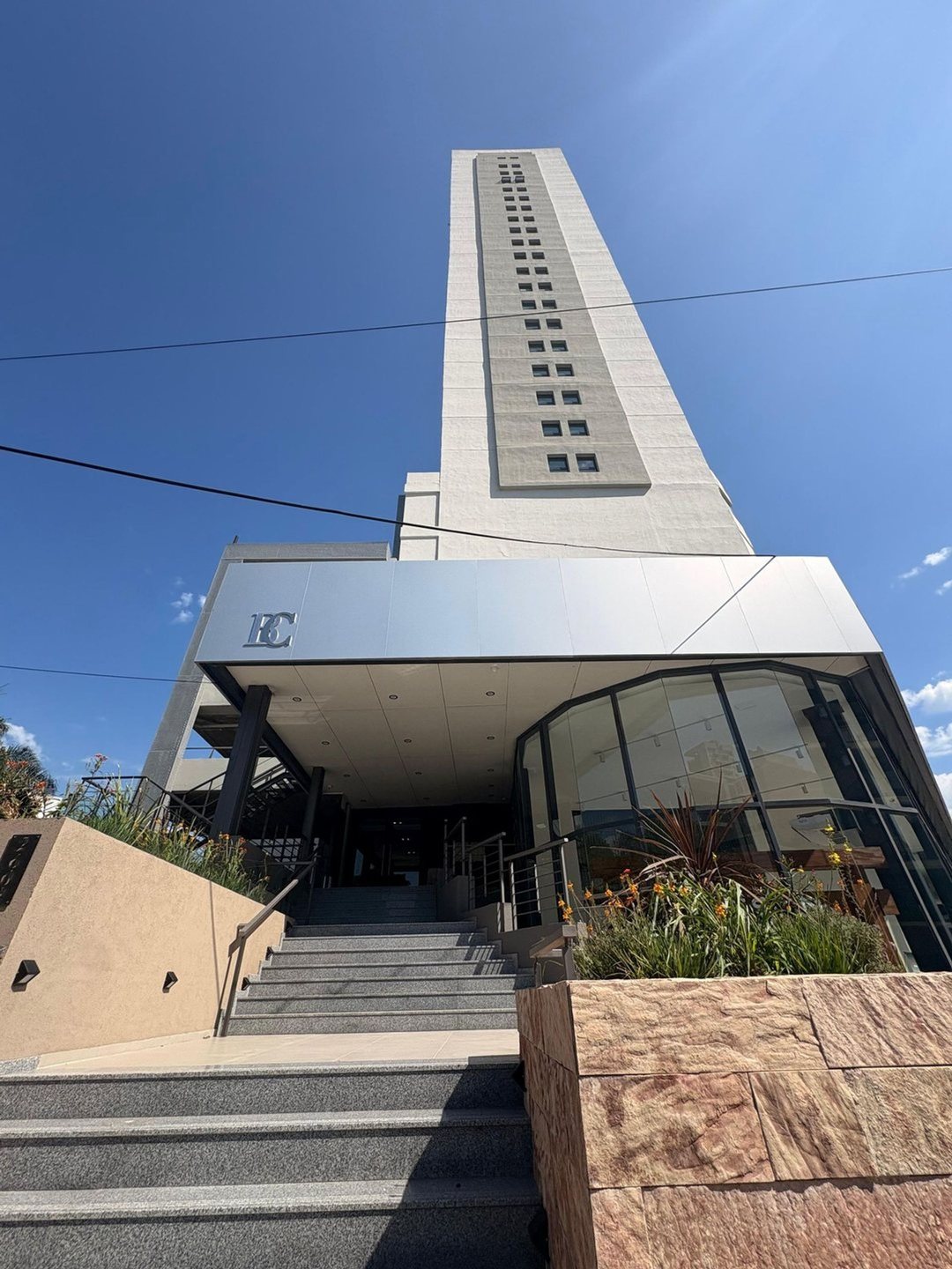 DPTO EN VENTA 2 DORMITORIOS "BV. CENTER TORRE 1"