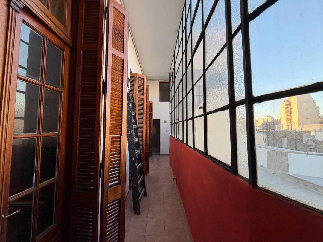 DEPTO 4 AMBIENTES + TERRAZA EN VENTA AV. BELGRANO