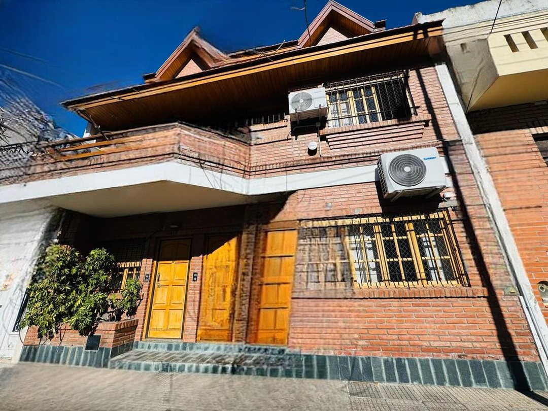VENTA DUPLEX PH IND 3 AMB PATIO LAVADERO V URQUIZA
