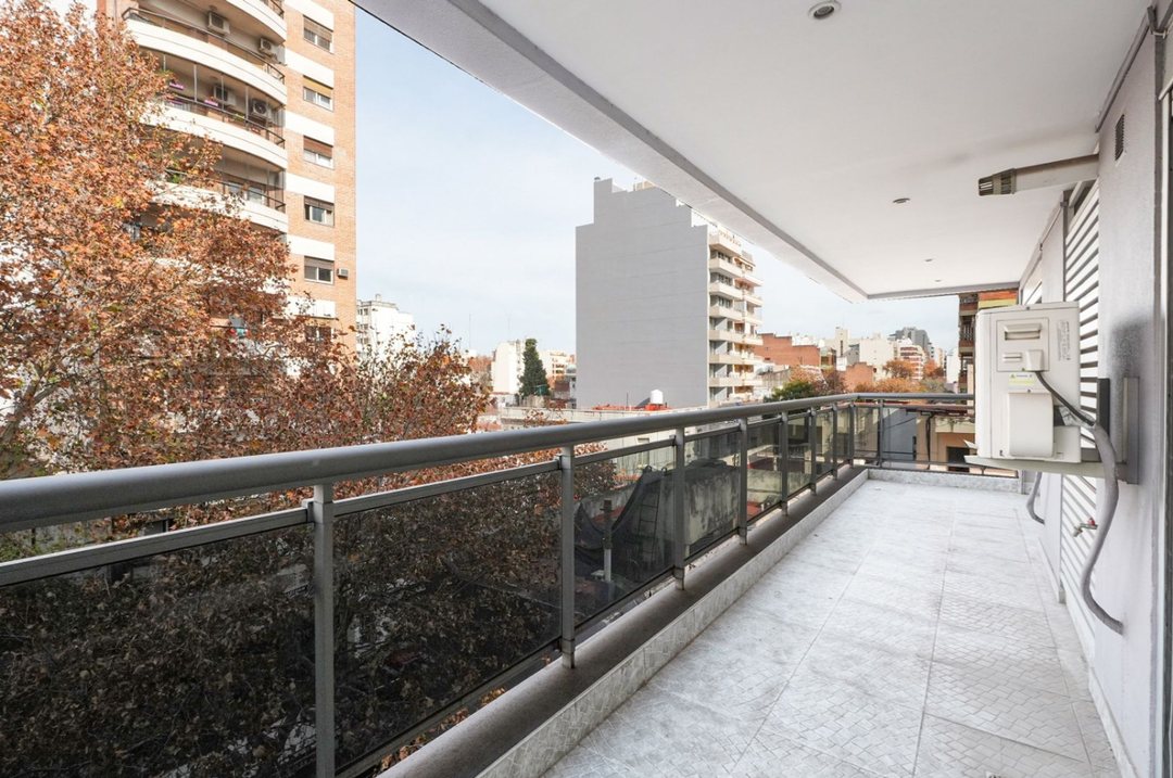 VENTA MODERNO DEPARTAMENTO 2 AMBIENTES BALCON LUZ