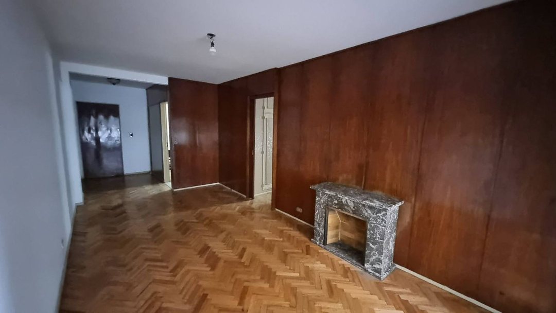 VENTA DEPTO 3 AMB FRENTE C/DEPENDENCIA Y COCHERA