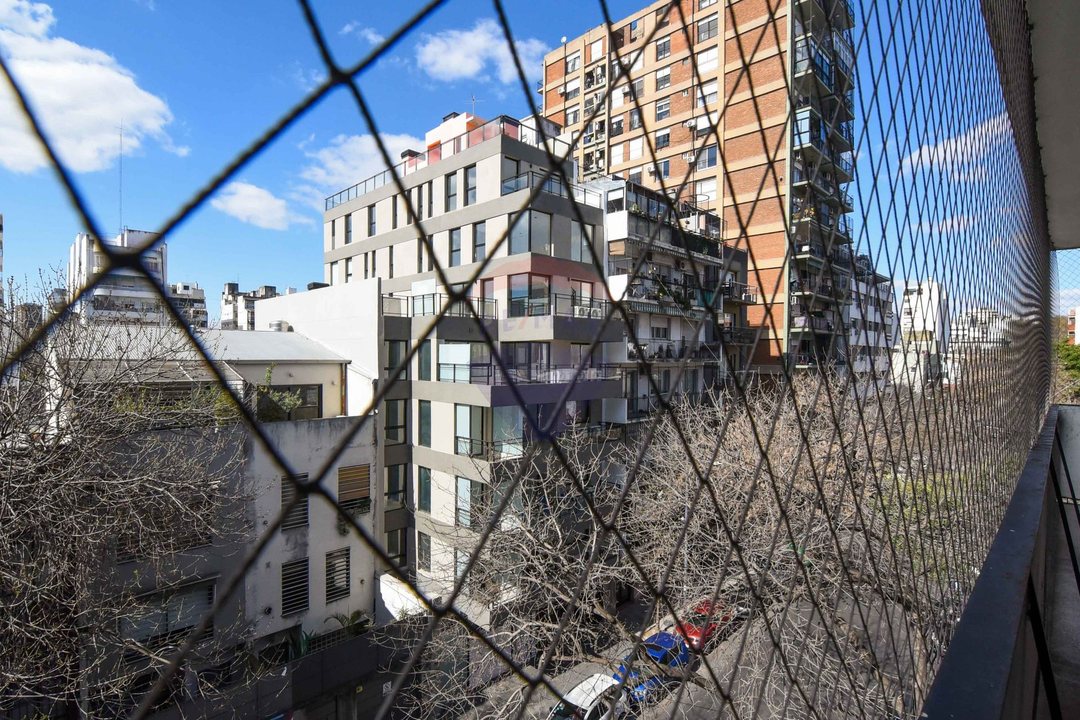 VENTA DEPARTAMENTO 4 AMBIENTES + DEPEN FRENTE BALC