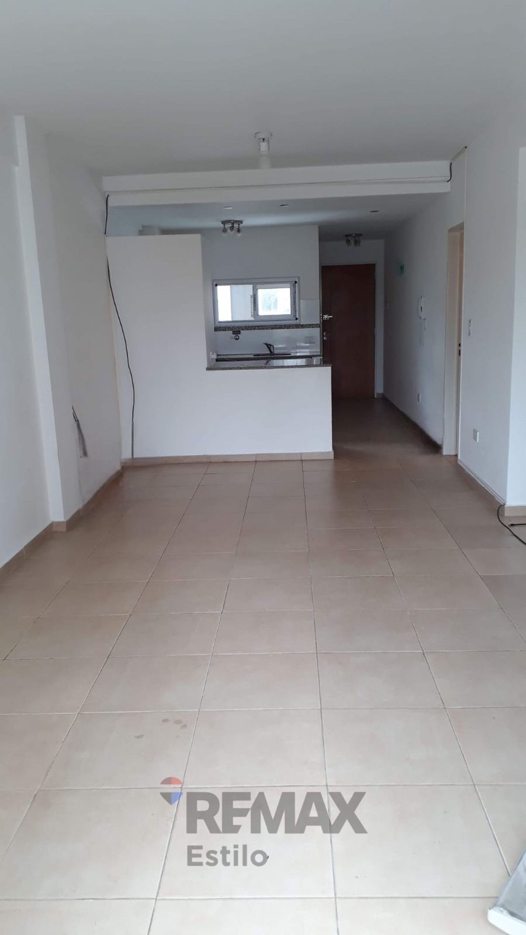 MONOAMBIENTE EN ALQUILER LA PLATA