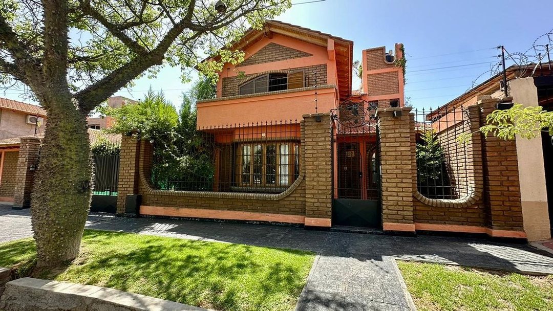 VENTA CASA APTO CREDITO EN CIUDAD, 4 HAB.