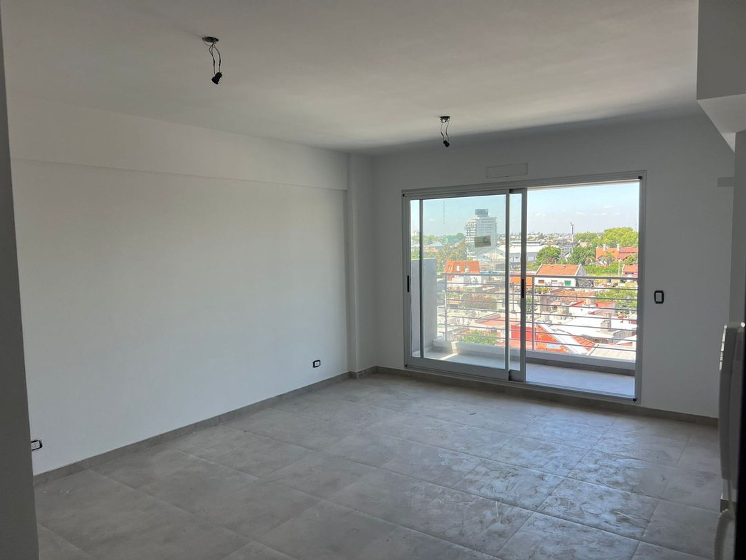 Depto 2 Amb con balcón a ESTRENAR en ALQUILER