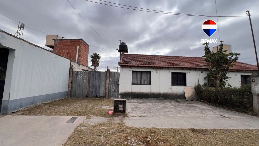 CASA VENTA EN PINARES CERRILLOS 2 DORMITORIOS