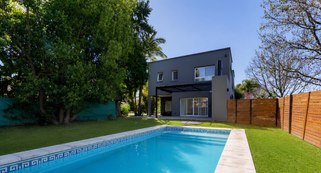 Casa c/Pileta Jardín y Amarra Boat Center Nordelta