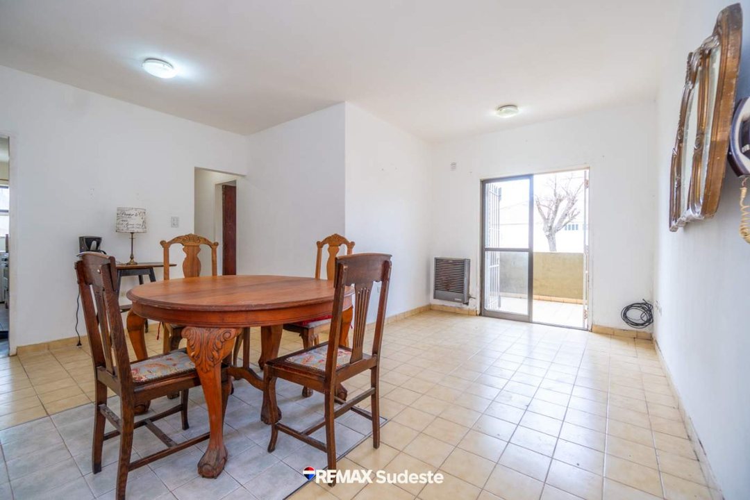 DEPARTAMENTO CON COCHERA BARRIO SOSBA