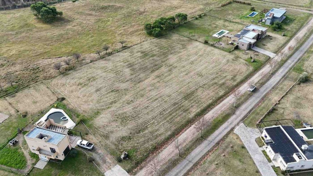 Venta Lote Central- Vista al Golf y Río Luján.