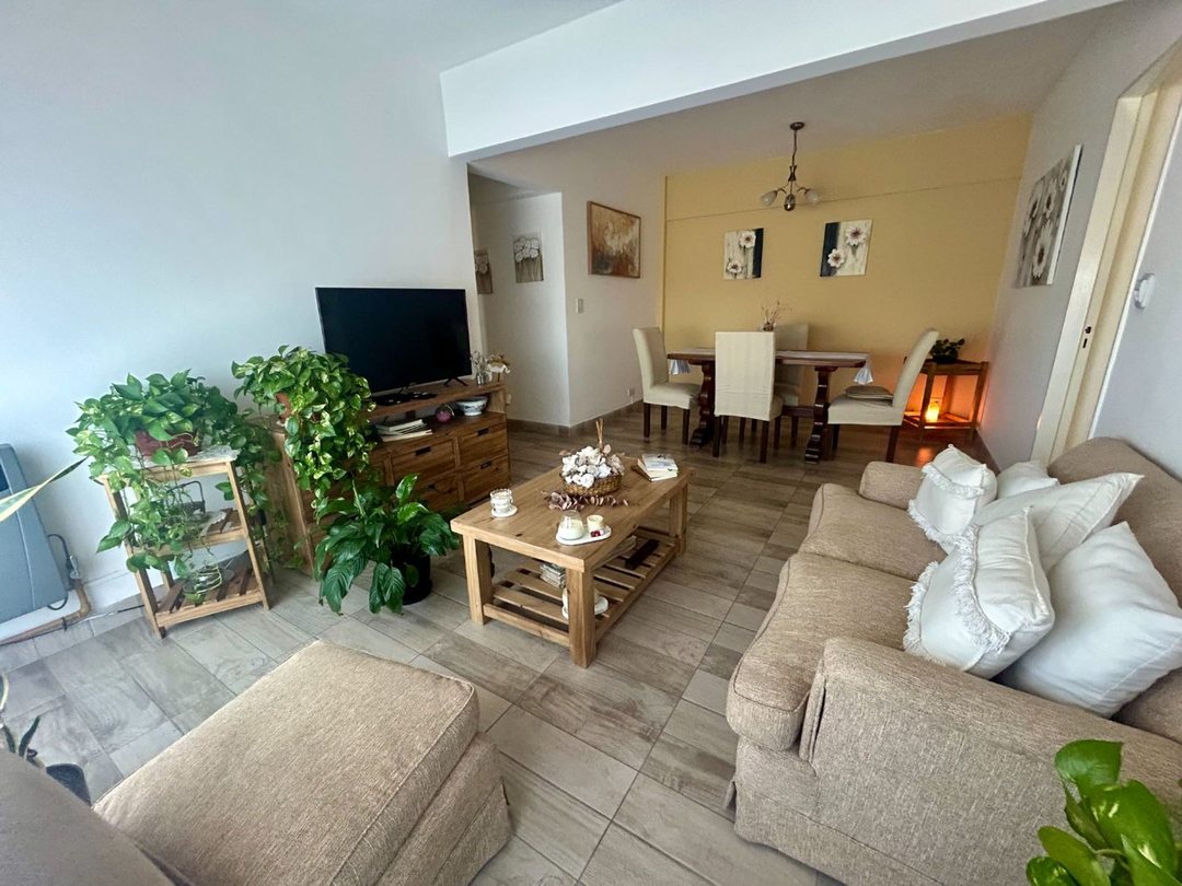 VENTA DEPTO 4 AMB MARTINEZ BALCON ESP GUARDACOCHE