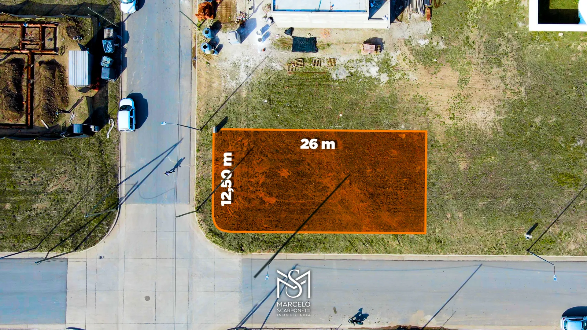Lote esquina en Venta - Campos de Manantiales