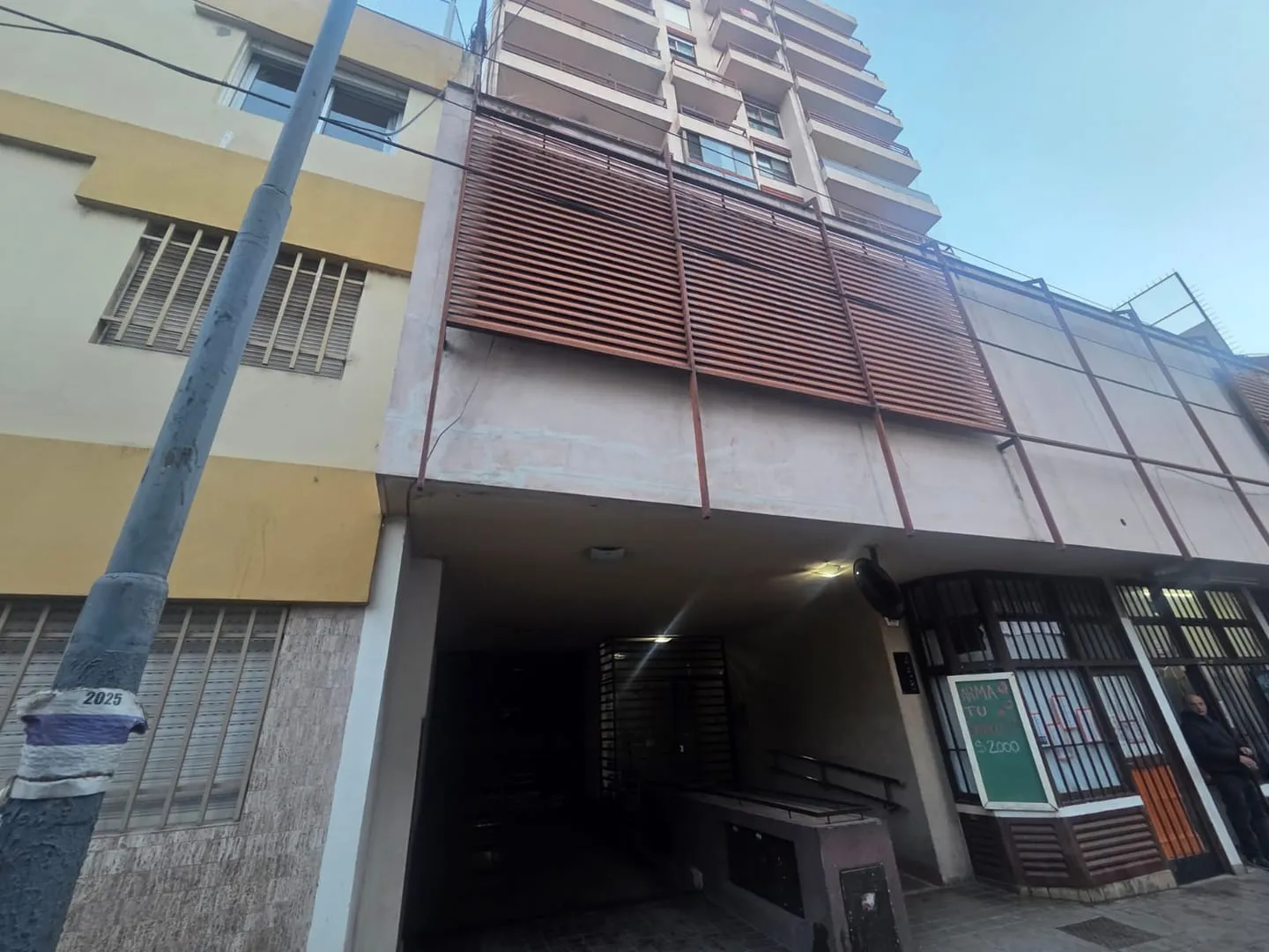 GÜEMES - AYACUCHO 458 - DEPTO EN ALQUILER