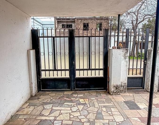 Casa · 92m² · 4 Ambientes · 1 Cochera
