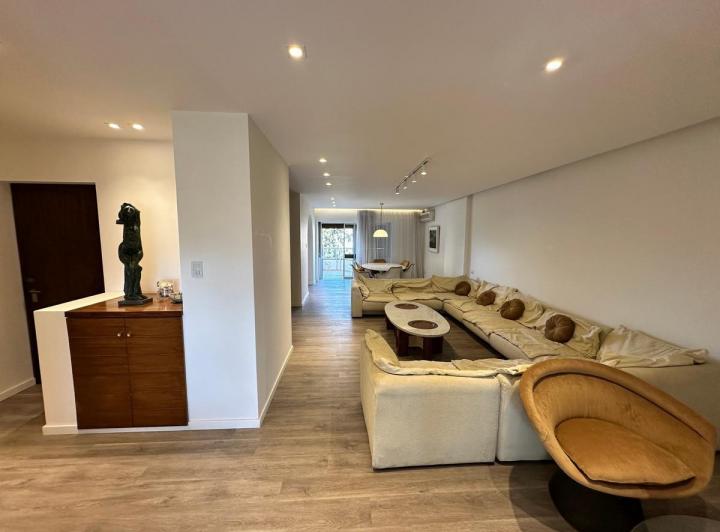 Departamento · 249m² · 10 Ambientes · 2 Cocheras