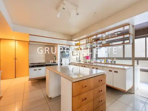 Departamento en Venta en Recoleta, CABA