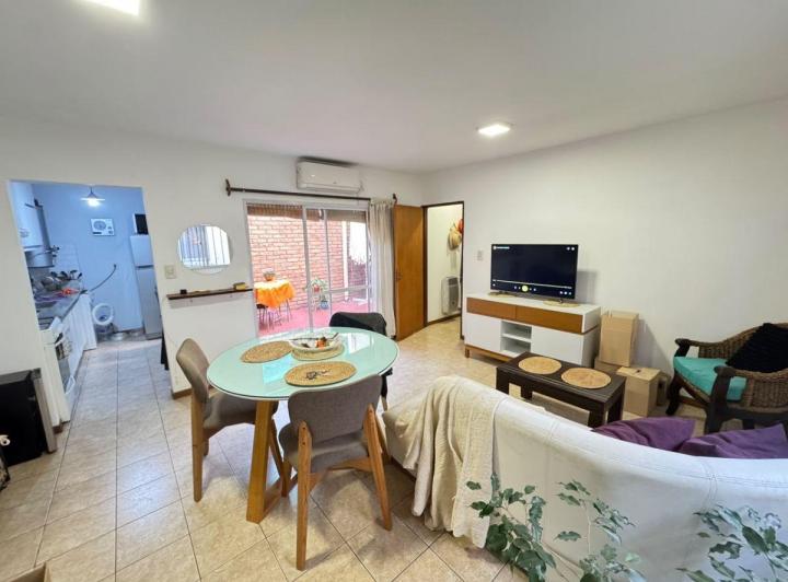 Departamento · 65m² · 4 Ambientes · 1 Cochera