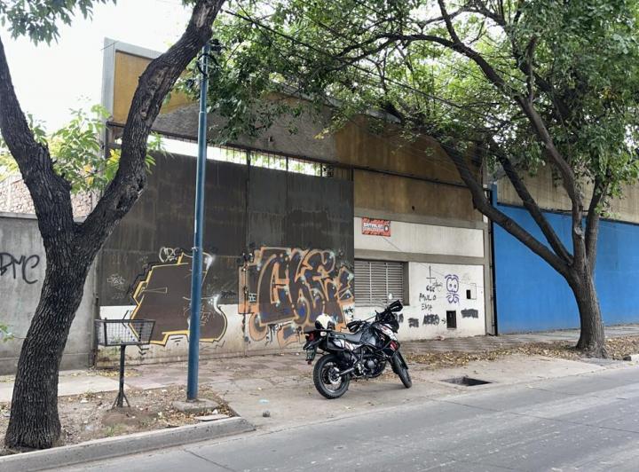 Bodega-Galpón · 100m²
