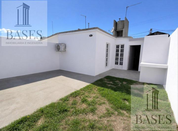 Casa · 70m² · 2 Ambientes · 1 Cochera
