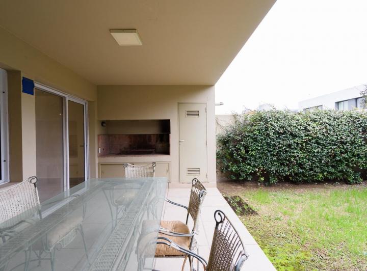 Casa · 154m² · 7 Ambientes · 1 Cochera