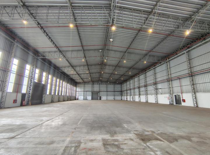 Depósito · 2400m²
