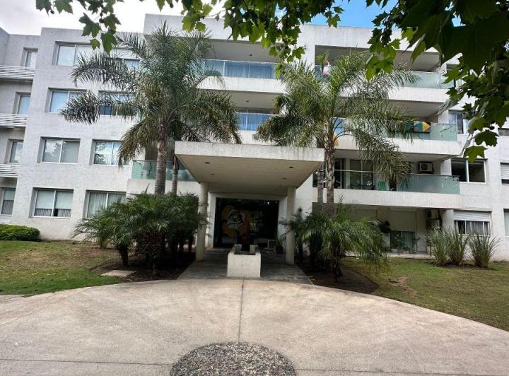 Departamento · 150m² · 9 Ambientes · 2 Cocheras