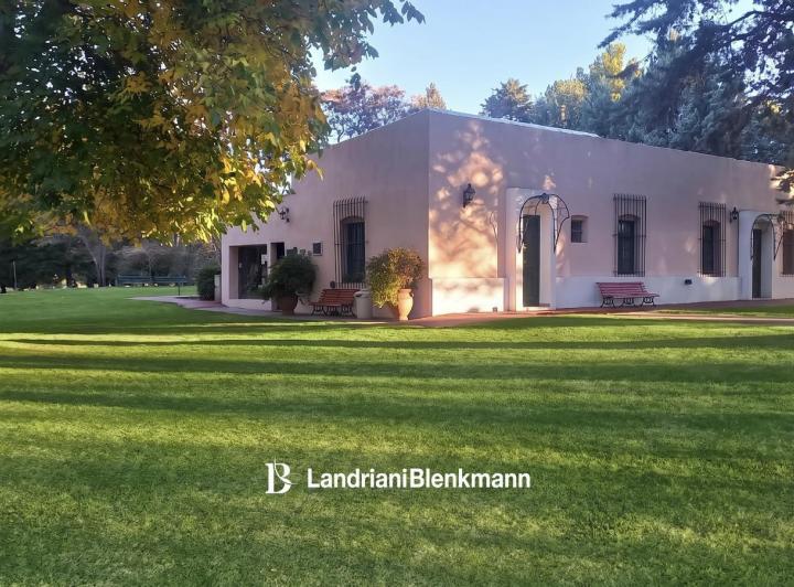 Terreno · 450m²